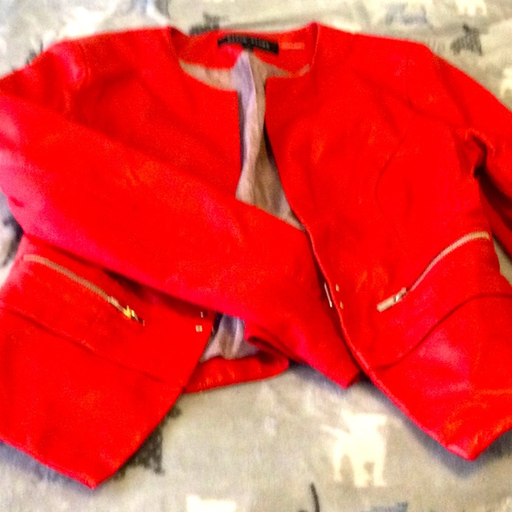 Bought jacket from Wilson leather in 2019. Worn once